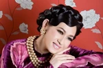 Ca sĩ hải ngoại Ý Lan thay thế Hồng Nhung ngồi 'ghế nóng'