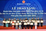 Trao tặng danh hiệu NGND, NGƯT, nhà giáo tiêu biểu để tôn vinh nghề dạy học