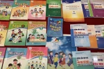 Các trường đã chọn xong sách giáo khoa, vì sao Sở, Phòng định hướng chọn lại?