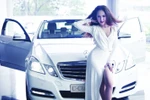 Ngẩn ngơ ngắm dàn sao Việt thả dáng quyến rũ bên xe sang