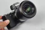 Trên tay Sony NEX-5N và viewfinder giá 350$