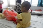 Vụ bé 5 tuổi bị bỏ rơi: Họ đã phạm vào điều tệ nhất của đạo làm người