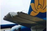 Phát hiện máy bay Vietnam Airlines bị rách cánh đuôi 