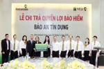 Vietcombank Vinh và VCLI chi trả hơn 800 triệu đồng quyền lợi bảo hiểm tín dụng