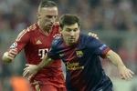 VIDEO: Messi bị Ribery biến thành gã hề