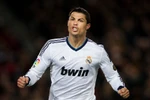 Thắng Barca, Ronaldo đe nẹt M.U