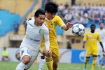 Công Vinh mờ nhạt, SLNA bị cầm hòa ở Hàng Đẫy