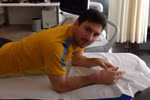 Messi khoe ảnh trên Facebook trấn an 'cule'
