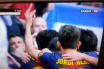 Sao Barca tặng 'ngón tay thối' cho CĐV Real Madrid