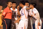 V-League đang bị 'ông trùm' trọng tài thao túng?