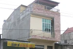 Nghệ An: Phát hiện xác phụ nữ treo cổ trong ki ốt