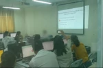 VIDEO: Thâm nhập lò đào tạo chứng chỉ siêu cấp ở Đại học Tài nguyên Môi trường