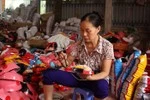 Vui tết Trung thu, trẻ em có còn thích đồ chơi truyền thống?