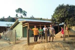 Ước mơ thi đại học của học sinh tại bản “không hộ khẩu”