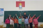 Ở trường San Sả Hồ, mỗi thầy cô làm việc bằng hai