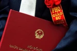 Giải pháp nào để phong hàm giáo sư đi vào thực chất?