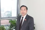 Nghề cao quý cũng phải chạy chọt thì còn ra gì nữa!