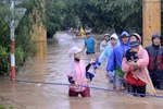 "Thay mặt Chính phủ, tôi gửi lời biểu dương, khen ngợi các cô giáo"