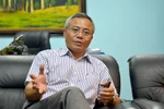 Ông "cấp phép hát Quốc ca" về Văn phòng Bộ