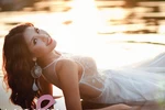 Thúy Hạnh, Nguyễn Thị Loan lộng lẫy trong ảnh lịch 2013