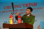 Trường học ở Hải Phòng trang bị kỹ năng phòng cháy, chữa cháy cho thầy và trò