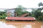Bão số 8 gây mưa lớn: Hàng trăm ngôi nhà tại Quảng Trị bị ngập nặng