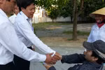 Thí sinh liệt hai chân, mồ côi bố được đặc cách vào Đại học