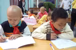  “Lớp học Hy vọng” chính thức học các môn “văn hóa”
