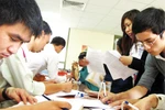 Sinh viên sư phạm hoảng hốt khi phải nộp học phí 