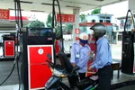 Từ 1/4, không tăng giá xăng, giá dầu giảm 239 đồng/lít