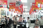 Bành trướng rồi phá sản, siêu thị điện máy liều chết?