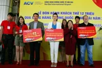 VietJetAir tặng "1 năm bay miễn phí" cho khách hàng thứ 12 triệu