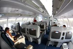 Nghi vấn tiếp viên Vietnam Airlines buôn lậu "nóng" nhất tuần qua