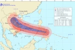 Siêu bão nhiệt đới Haiyan di chuyển nhanh vào miền Trung
