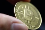 Hàng loạt tin xấu khiến dân "cày" Bitcoin nản lòng