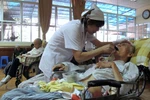 Tích cực triển khai công tác xã hội trong ngành y