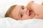6 thói quen xấu làm hỏng răng của bé