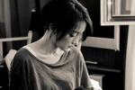 Châu Tấn lạnh lùng, mê hoặc với trắng - đen