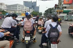 Đề nghị xử lý kỷ luật 160 học sinh ở Sài Gòn vi phạm luật giao thông