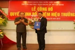 Hiệu trưởng nghi lộ ảnh nhạy cảm bị tố chi tiền tiệc mừng lên chức lãng phí