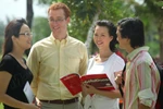 Sinh viên Việt Nam học ngoại ngữ còn thiếu động lực, thụ động tương tác