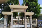 Đình chỉ dạy 6 tháng giáo viên phạt học sinh thụt dầu 200 lần phải nhập viện