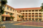 Hiệu trưởng Trường Phú Lợi không đứng lớp vẫn nhận phụ cấp hơn 29 triệu đồng