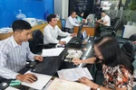 63 tuổi vẫn đi đăng ký làm thủ tục nhập học đại học