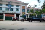Nữ sinh lớp 6 đâm bạn trọng thương, sau khi bị hành hung “hội đồng”