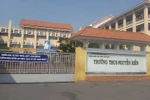 Giám thị Trường trung học Nguyễn Hiền đánh thẳng mặt học sinh giữa lớp