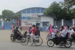Hiệu trưởng trường Nguyễn Hữu Tiến loanh quanh, trốn tránh sự thật đến bao giờ?