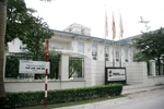 Phụ huynh "tố" trường QT Singapore tự ý thay đổi chương trình học?
