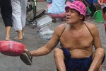 Chùm ảnh độc nhất của ăn mày trên đường chỉ có ở Việt Nam (P1)
