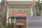 Học sinh "tố" nhà trường chậm phát học bổng và tiền phụ cấp?